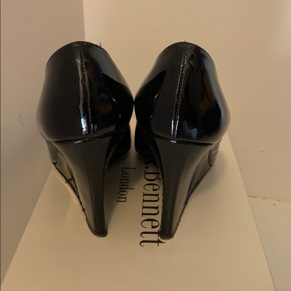 LK Bennett black patent leather wedge heel - Picture 2 of 4